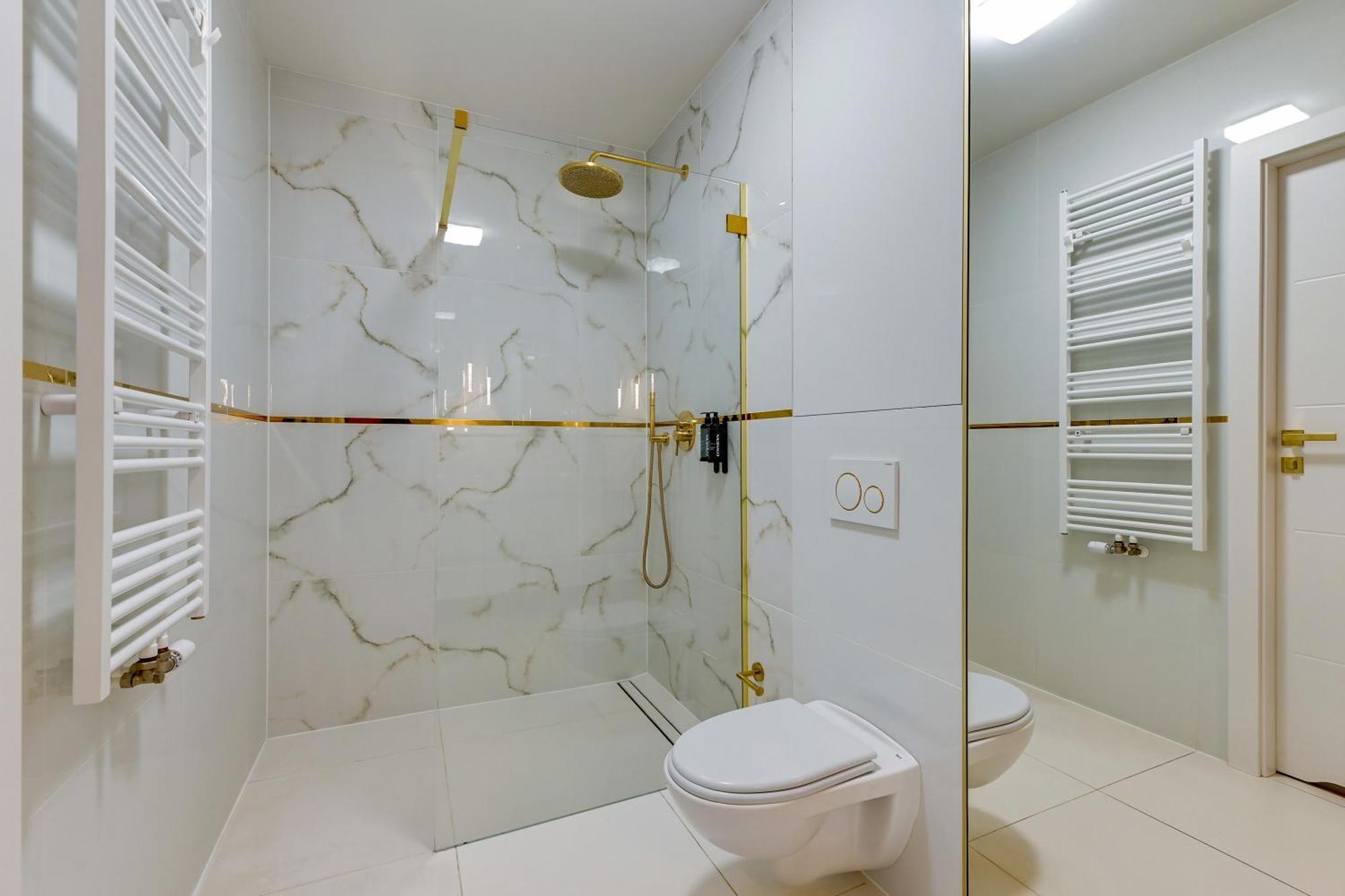 Rezydencja Wintera & Parking By Downtown Apartments Гданськ Номер фото